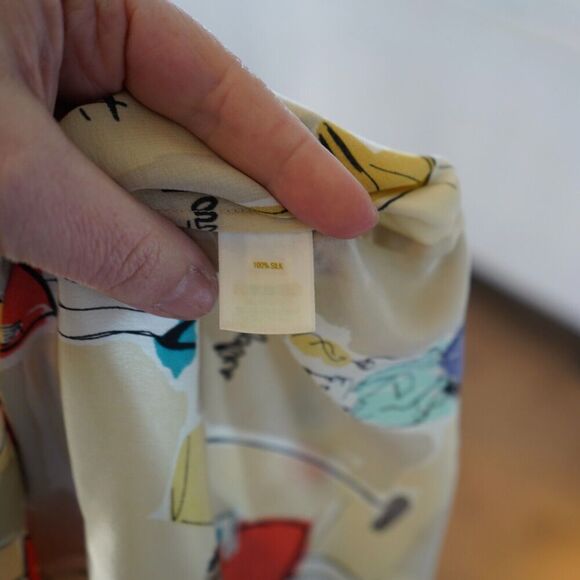 KATE SPADE PRINTED 100% SILK BLOUSE WOMENS SIZE 00 - Picture 5 of 9